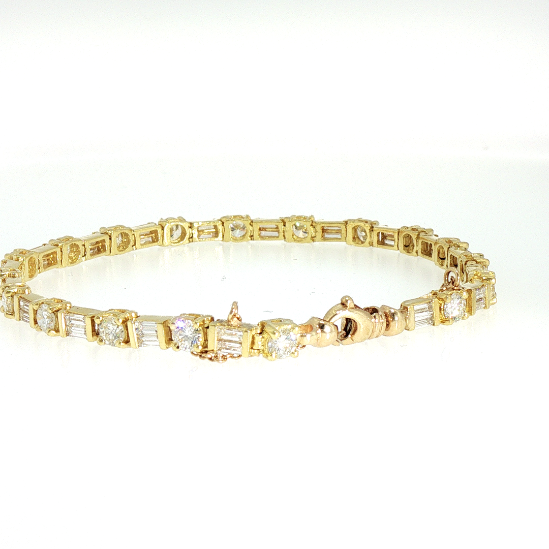 Yellow Gold Alternating Round and Baguette Diamond Tennis Bracelet