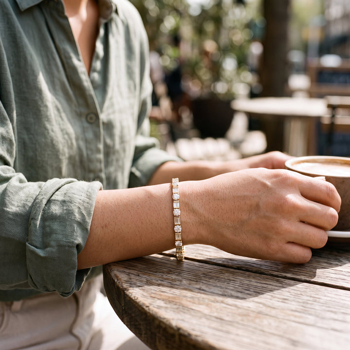 Yellow Gold Alternating Round and Baguette Diamond Tennis Bracelet