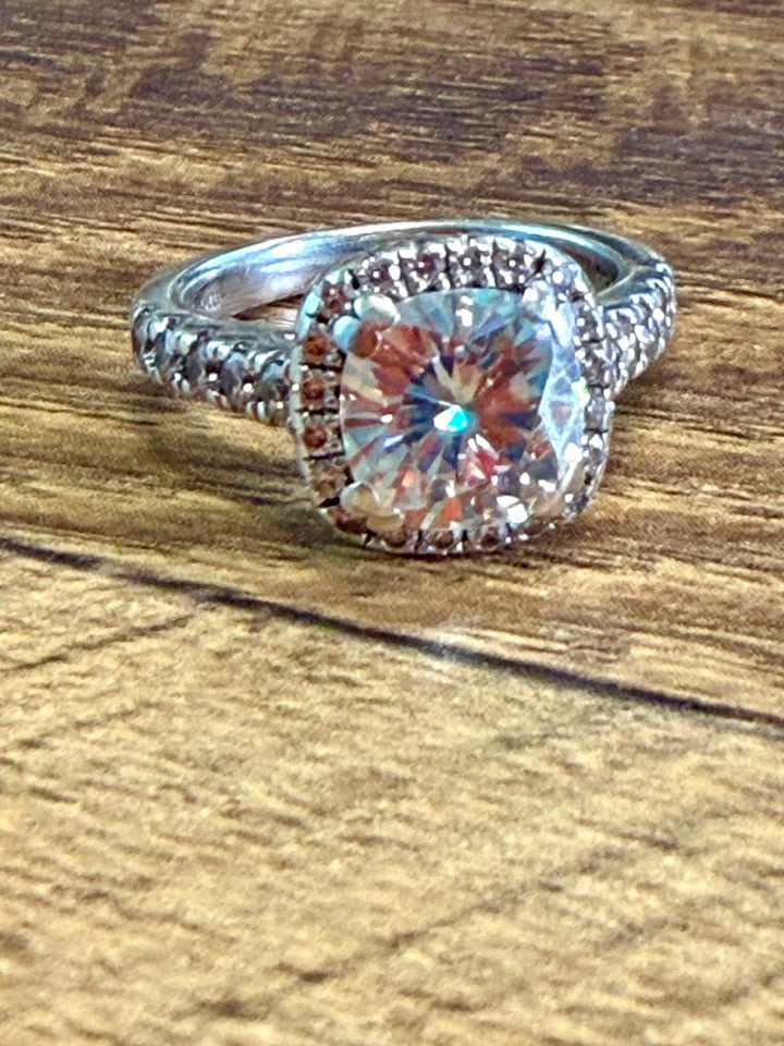 925 Sterling Silver Moissanite Ring
