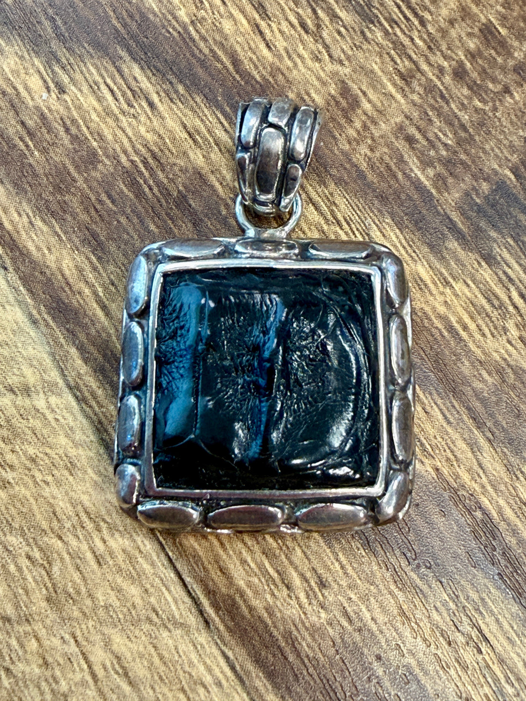 Alligator / Sterling Pendant