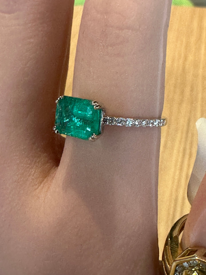 Columbian Emerald Ring (New)